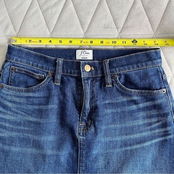 J. Crew A-Line Medium Wash Mini Skirt Denim Cutoff Jean Raw Edge Hem Size 26 - Picture 6 of 10